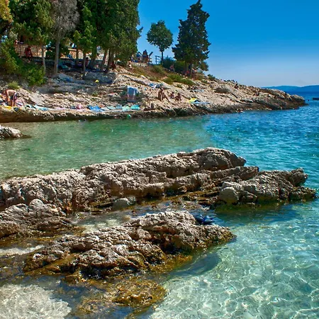 Persic 3, A Relaxing Haven Near The Sea Sveta Marina
